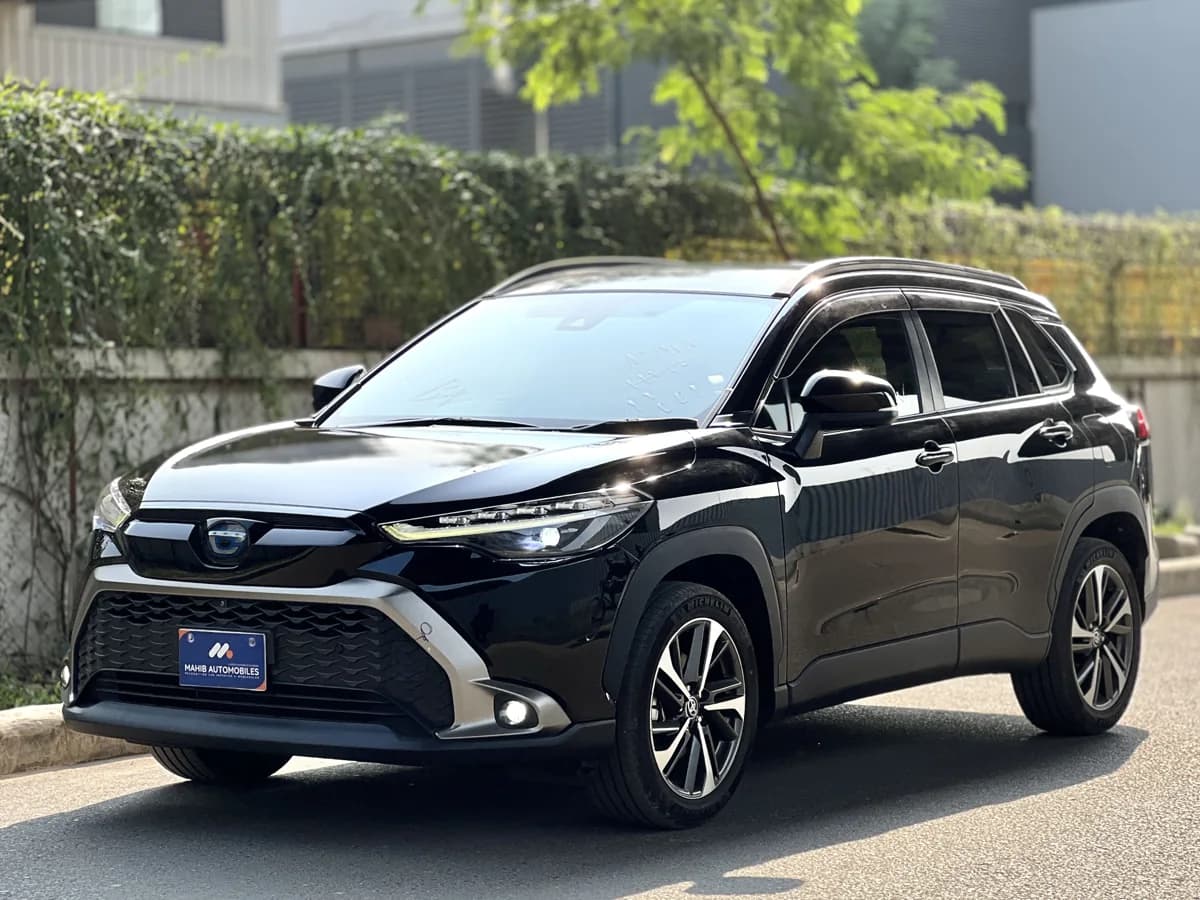 Toyota Corolla Cross 2021 Z Hardtop · MA001
