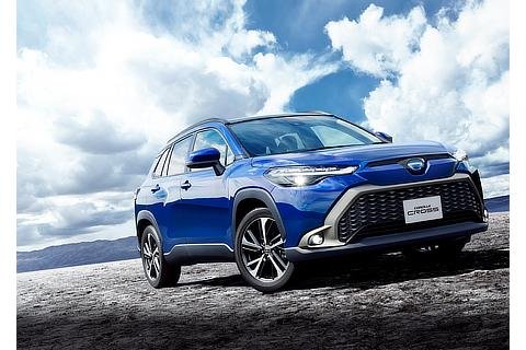 Buying a used hybrid: compare the car behind the badge